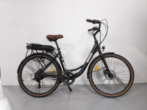 Réparation de faux contact sur vélo Surpass : quand un simple fil mal connecté coupe l’assistance