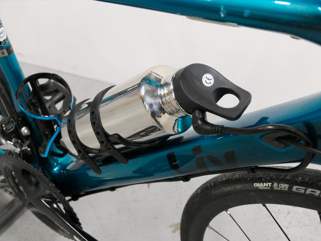 Batterie au format gourde Annad modèle Tesla 380 Wh avec cellules haut-de-gamme