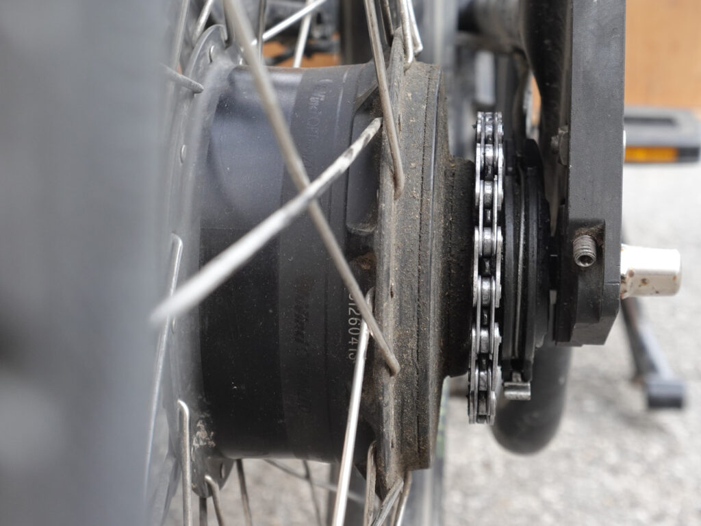 chaine neuve sur velo cargo Urban Arrow