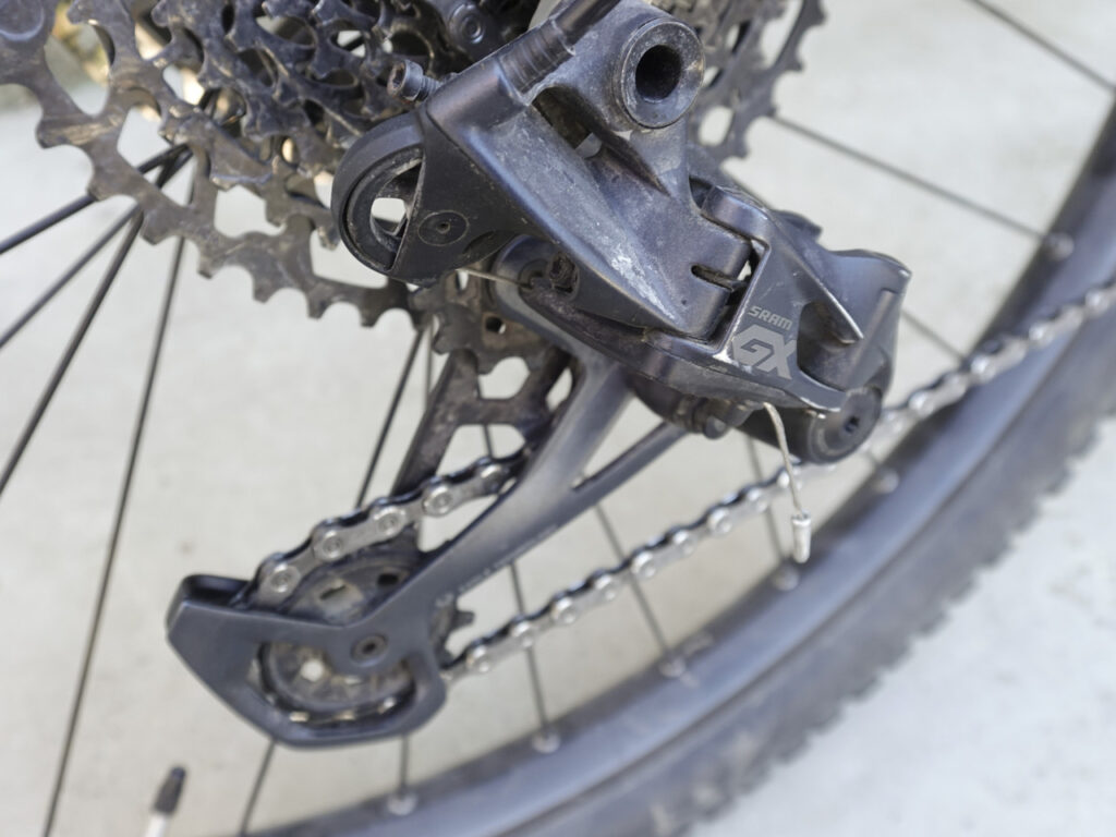 dérailleur SRAM GX sur vtt BIXS Access e20 FS