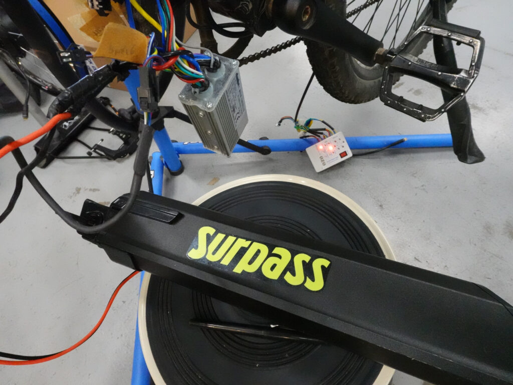 Diagnostic en cours pour réparation du VTT Surpass